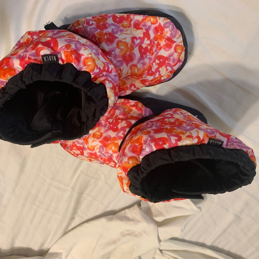 Overboots for pointe/tap shoes;Used 2X before my daughter chose soccer instead.